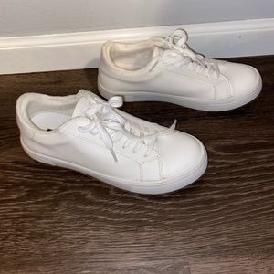 Steve Madden white sneakers